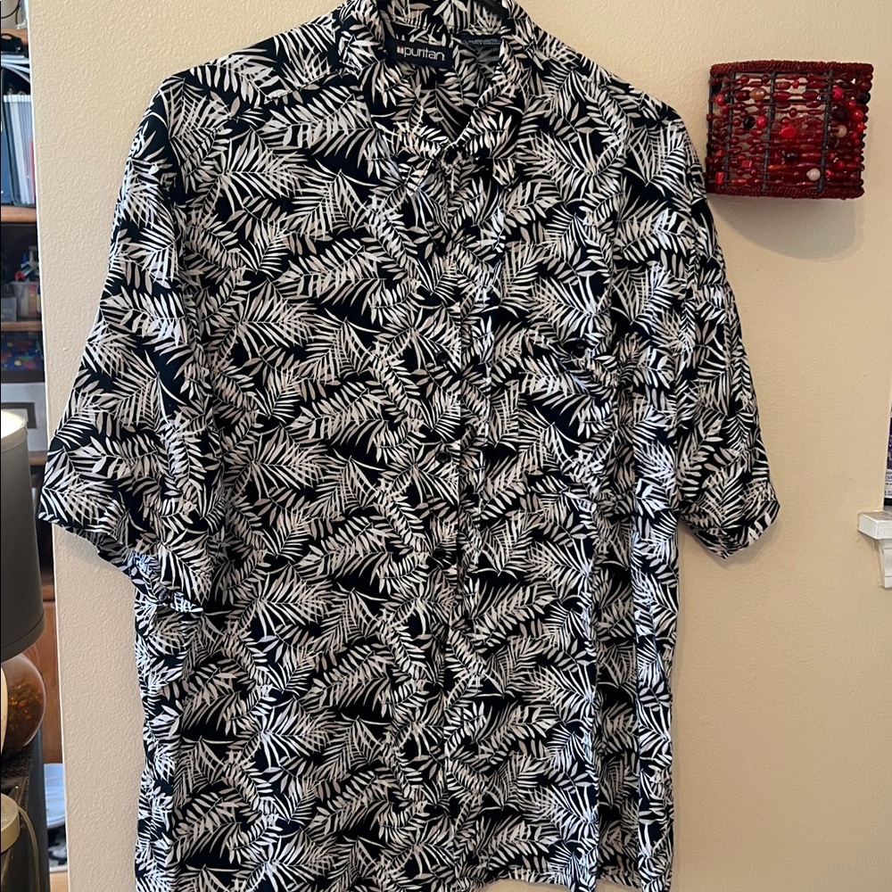 Puritan Mens Large Hawaiian Print Button Down  short sleeve shirt size L